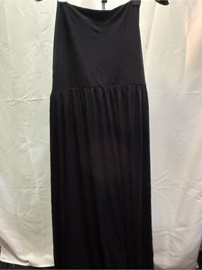 NWT Classic Strapless Black Maxi Dress